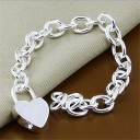 Bracelet massif pour femmes avec pendentif en forme de cœur 1