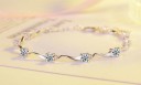 Bracelet ondulé pour femmes avec pierres 3