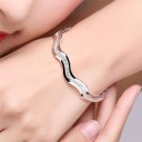Bracelet ouvert en laine pour femme 2