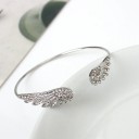 Bracelet ouvert pour femme avec des ailes 3
