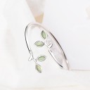 Bracelet ouvert pour femme avec des feuilles 5