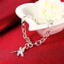 Bracelet pour femme avec de grands maillons et une libellule 3