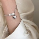 Bracelet pour femme avec pendentif en forme de cœur 2