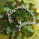 Bracelet pour femme avec pendentif trèfle à quatre feuilles 2
