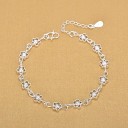 Bracelet pour femmes avec des perles et des fleurs 1