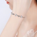 Bracelet pour femmes avec des trèfles et des pierres 2