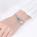 Bracelet pour femmes avec pierre bleue 2