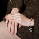 Bracelet rigide pour femme avec fleur de lotus 2