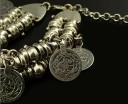 Bracelet vintage avec pendentifs 5