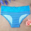 Braguita de rayas con ribete floral 6