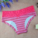 Braguita de rayas con ribete floral 7