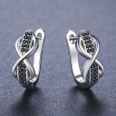 Brincos infinito femininos com pedras 4