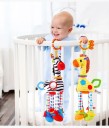 Brinquedo de pelúcia suspenso para bebés 47 cm Girafa e Zebra com apito, chocalho e mordedor para carrinho ou berço 7