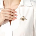Broche abeille 4