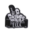 Broche Simpson com motivo skeleton cca 3 x 2,8 cm em metal esmaltado pin preto e branco para mochila, lapela de roupa, acessório 1