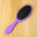 Brosse à cheveux colorée 10
