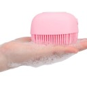 Brosse avec distributeur de savon 3