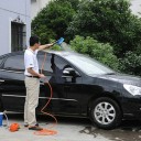 Brosse avec distributeur pour le lavage de voiture 4