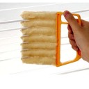 Brosse de nettoyage pour stores 2