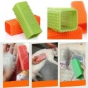 Brosse en silicone pour poils 2