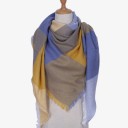 Bufanda triangular para mujer para el invierno Gran tamaño 135 x 135 x 200 cm Áreas de color llamativas y flecos cortos Para el cuello 6