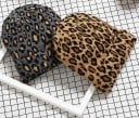 Caciulă cu model leopard Caciulă tricotată pentru bărbați și femei Croială clasică cu margine răsucită Din acril Circumferința capului 55 5