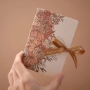 Cadeau doos in de vorm van een boek met bloemenmotief 13 × 9 × 4,5 cm papieren doos voor sieraden, snoep of kleine cadeaus 7