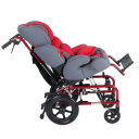 Cadeira de rodas infantil com encosto alto ajustável reclinável até 150° Capacidade de carga 120 kg Ultraleve dobrável Vermelha para cuidados diários com crianças 1
