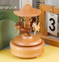 Caja de música de madera giratoria carrusel caballos mecanismo manual 10 × 10 × 17 cm decoración natural habitación infantil 2
