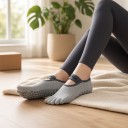 Calcetines de dedos para yoga de mujer 1 par Antideslizantes y de cinco dedos Bajos con cinta sobre el empeine Para pilates y fitness 11