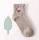 Calcetines de mujer con bordado 16