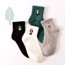 Calcetines de mujer con bordado 2