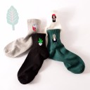 Calcetines de mujer con bordado 3