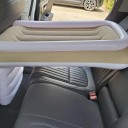 Cama de ar para crianças para carro com laterais infláveis contra quedas, superfície macia de flanela, PVC, branca com revestimento bege para viagens 3