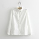 Camicia bianca da donna con maniche lunghe e ricami decorativi In 100% cotone Chiusura con bottoni Maniche con polsino Un classico senza tempo 2