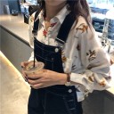 Camicia bianca da donna con stampa floreale 4