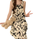 Camicia da notte beige da donna con delicati motivi e volant Elegante camicetta estiva con arricciature e spalline larghe Materiale in poliestere 3