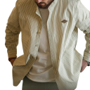 Camicia da uomo a righe crema con colletto alto e maniche lunghe, taglio morbido, bottoni su tutta la lunghezza e orlo arrotondato 3