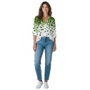 Camisa blanca de mujer de ocio con manga larga y tréboles verdes y botones en la parte delantera 1