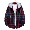 Camisa con capucha para hombre 12
