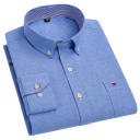 Camisa de homem com colarinho e bolso Camisa de algodão lisa com botões para uso diário 5