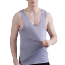 Camiseta de hombre con escote en V Camiseta de poliéster y seda de un solo color Material ligero y transpirable para el verano 2
