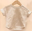 Camiseta de rayas para niños 4