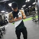 Camiseta sin mangas para hombre F1822 1