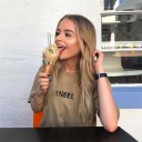 Camisola feminina com estampado de anjo 2