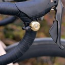 Campanello retro per bicicletta 4,6 x 3,7 cm Campanello ciclistico in metallo per manubrio Suono forte Segnale di avviso Design classico Accessorio per la sicurezza 4