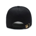 Cappellino con lettera T272 4