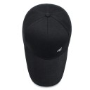 Cappellino con lettera T272 6