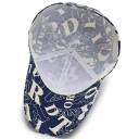 Cappellino con lettere 4