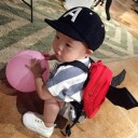 Cappellino da bambino con lettera 2